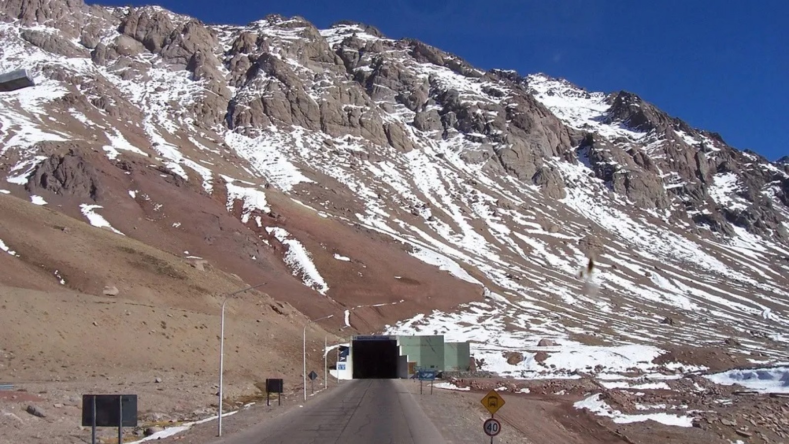 Paso Internacional a Chile: hoy, viernes, habilitan la circulación para todo tipo de vehículos