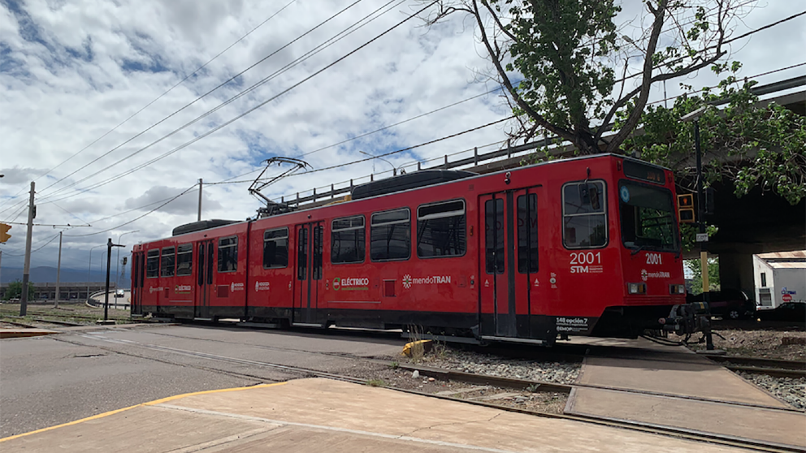 Mendoza bajo alerta por tormentas, granizo y Zonda: las zonas afectadas hoy según el pronóstico