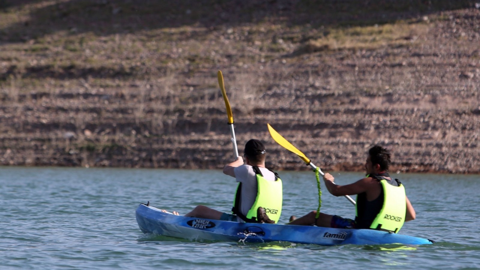 Mendoza aplicará costosas multas a quienes no cumplan con las normas en espejos de agua