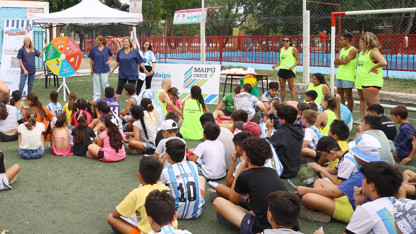 Maipú fortalece valores en la infancia con su programa educativo "Libreta de Valores"