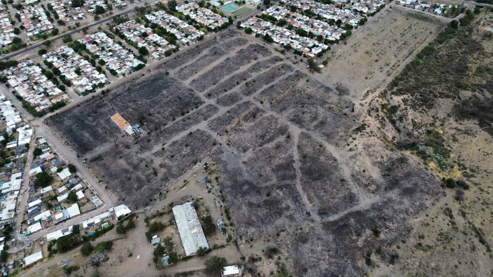 El cierre definitivo de la Playa San Agustín marca el inicio de un proyecto urbanístico en La Favorita