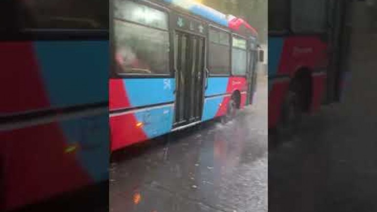 Tormenta imprevista azotó en el Gran Mendoza con granizo y lluvia torrencial