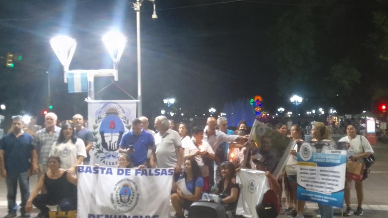 Ni el bochorno detiene el reclamo de Verdad y Justicia por falsas denuncias