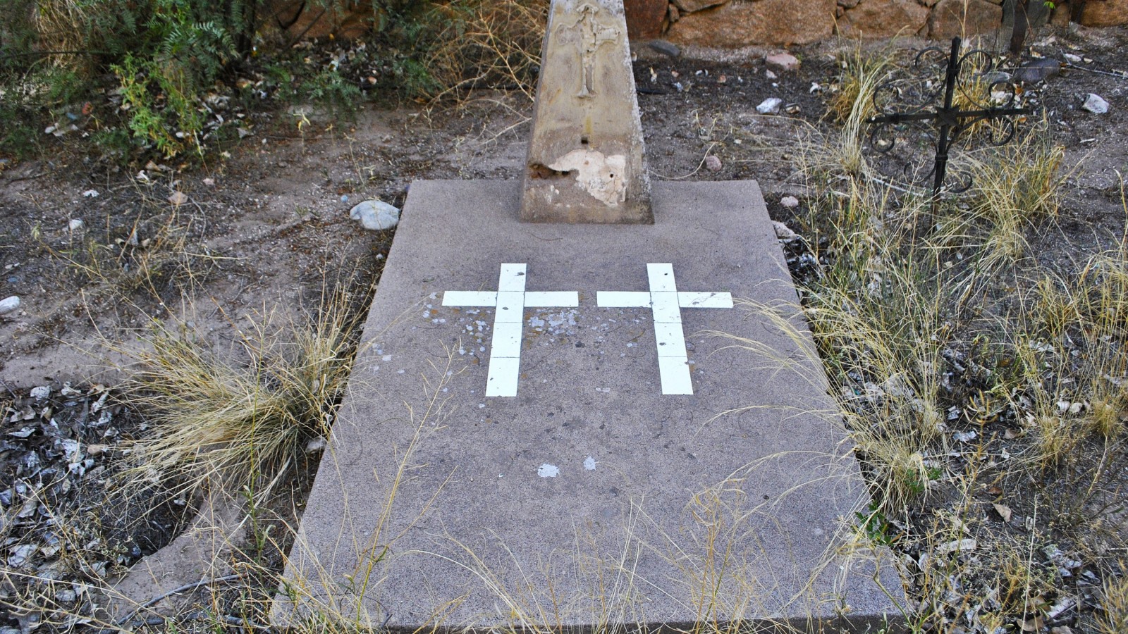 Aguas termales, una historia inconclusa y el olvidado cementerio de Cacheuta