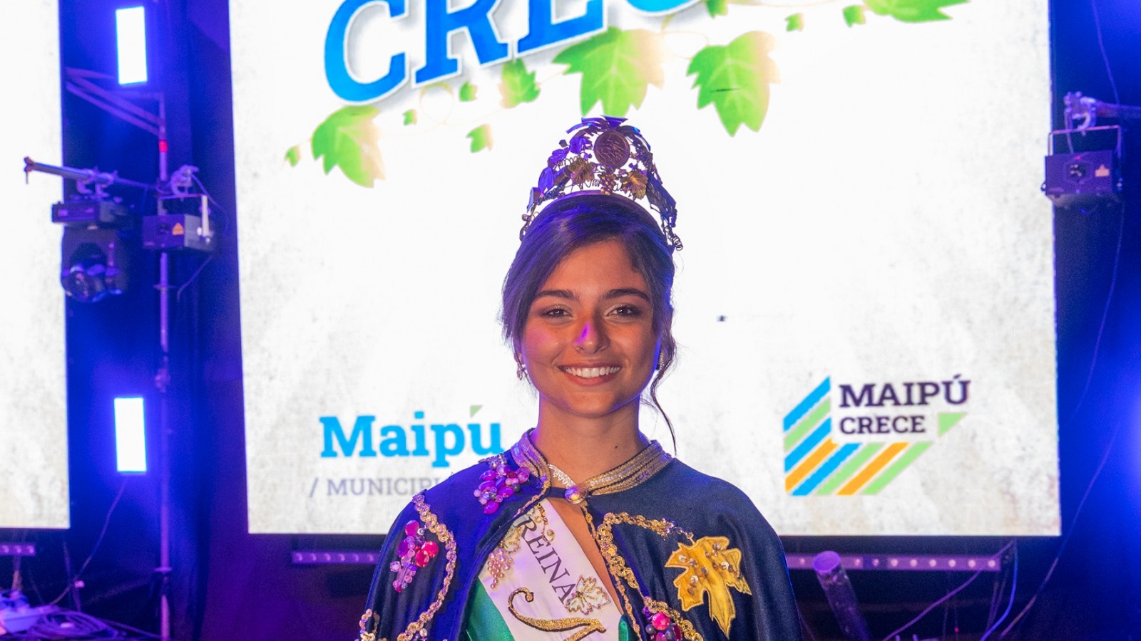 Maipú celebró su Vendimia que Crece y coronó a Trinidad Guidarelli como su nueva reina