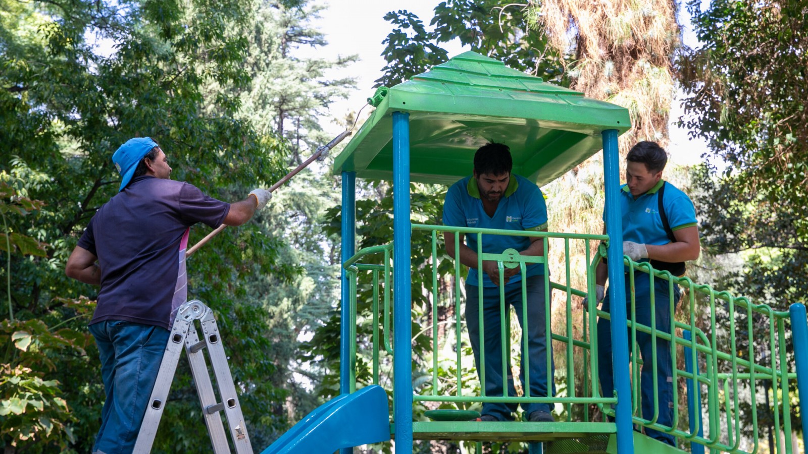 Nuevos juegos infantiles y restauración en Plaza Italia