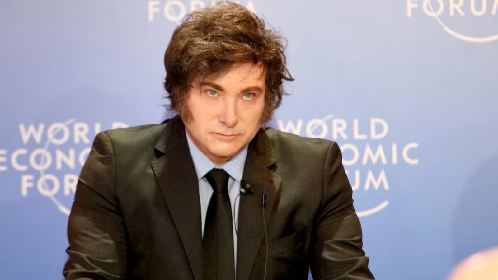 Una nueva encuesta califica de "mala" la gestión de Javier Milei