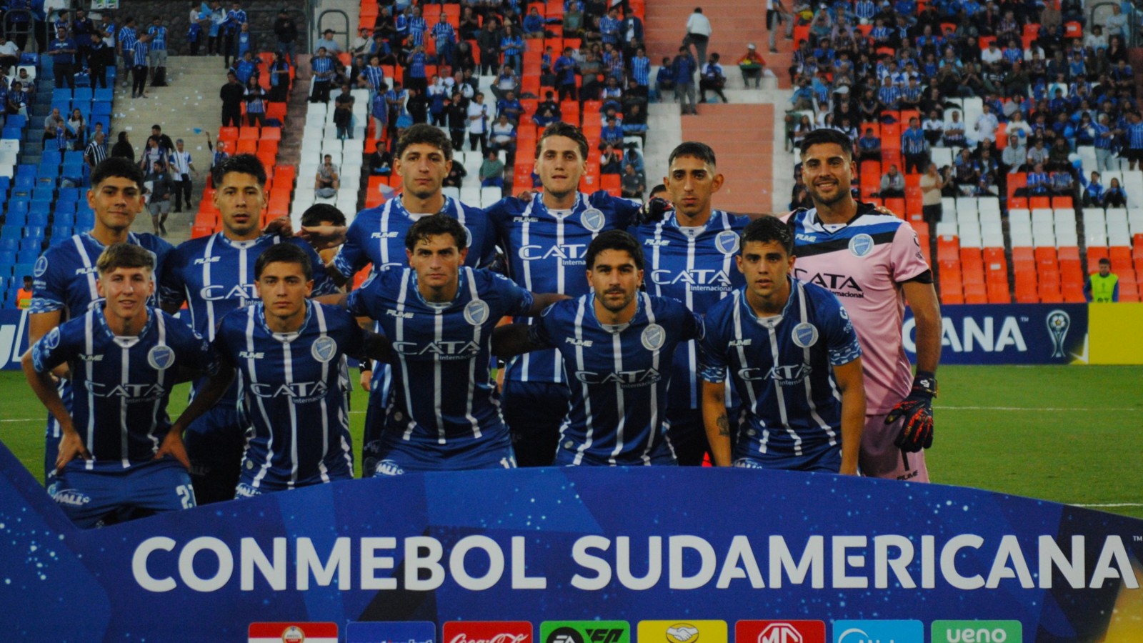 ¡Qué final en Mendoza! Godoy Cruz empató 2-2 ante Gremio y sigue como líder de su grupo