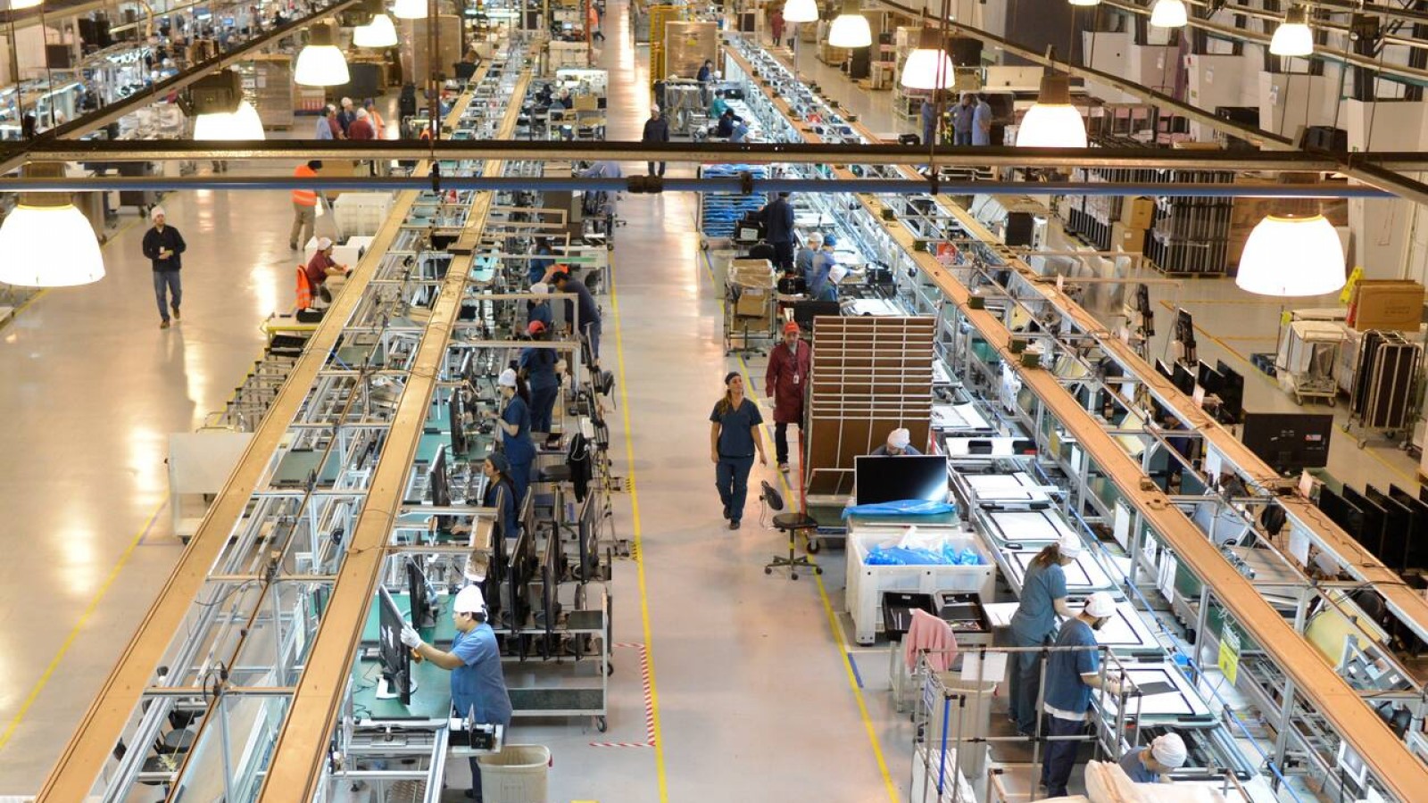 Paro total de trabajadores de Tierra del Fuego por la eliminación de aranceles a productos electrónicos