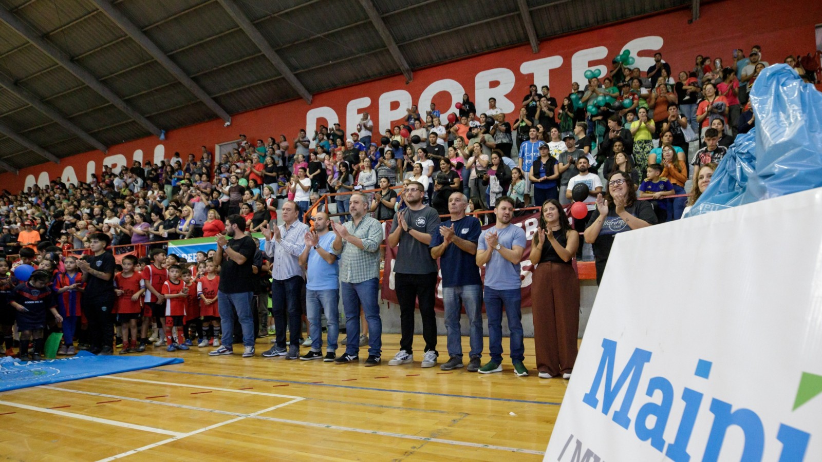 Maipú dio inicio a su gran torneo de fútbol infantil, juvenil y femenino