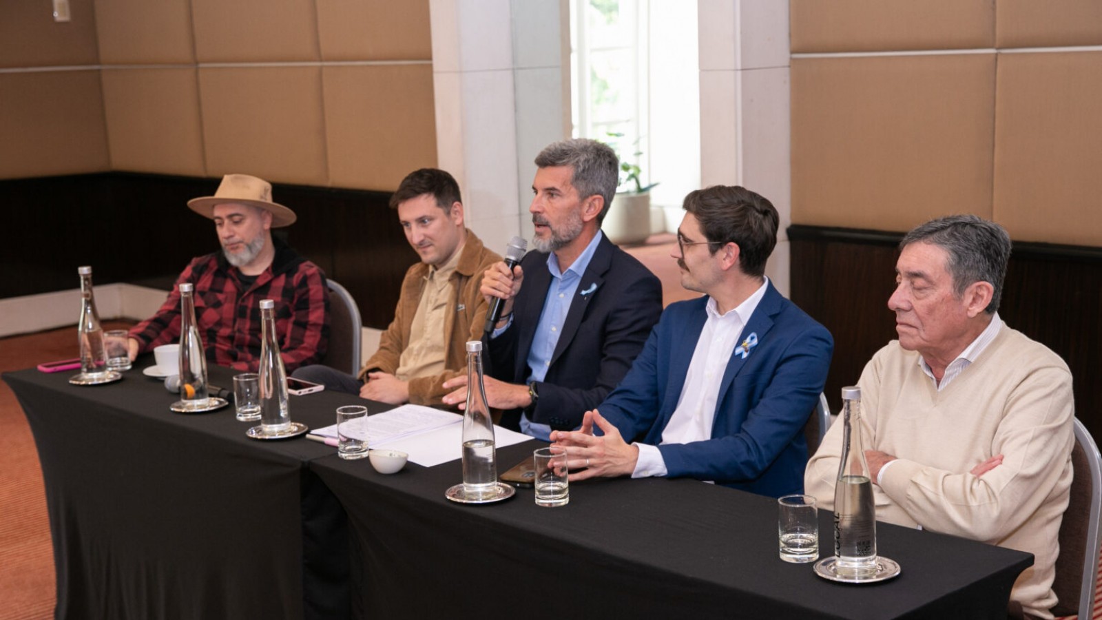 Domingo en la Sarmiento: la Ciudad lanza una propuesta gastronómica única para el 1 de junio