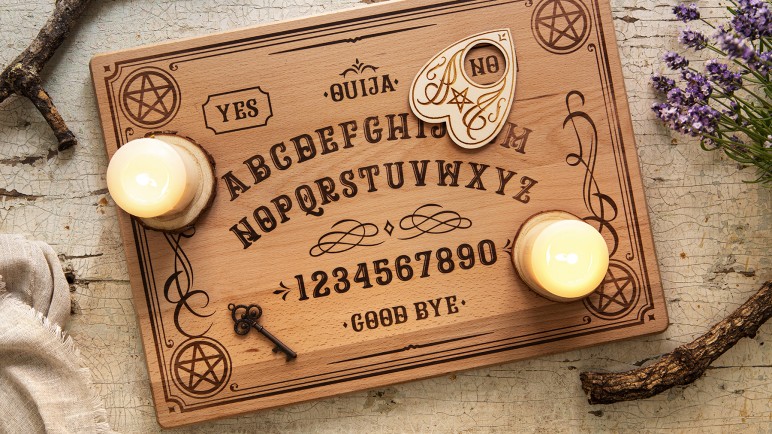 "El dios que algunos eligen": religiones tabú y cultos alternativos en Argentina