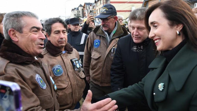 La vicepresidenta Villarroel nombró a exmilitar acusado de ocultar pruebas de la dictadura