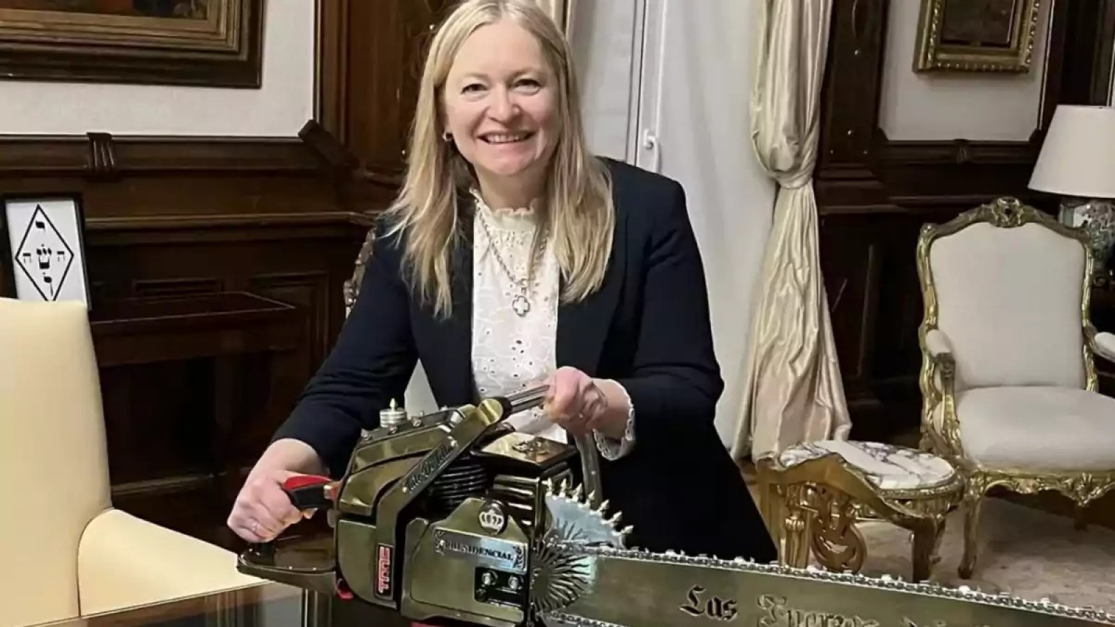 La vice gobernadora Hebe Casado contrató una podóloga como asesora que cobra $3,5 millones