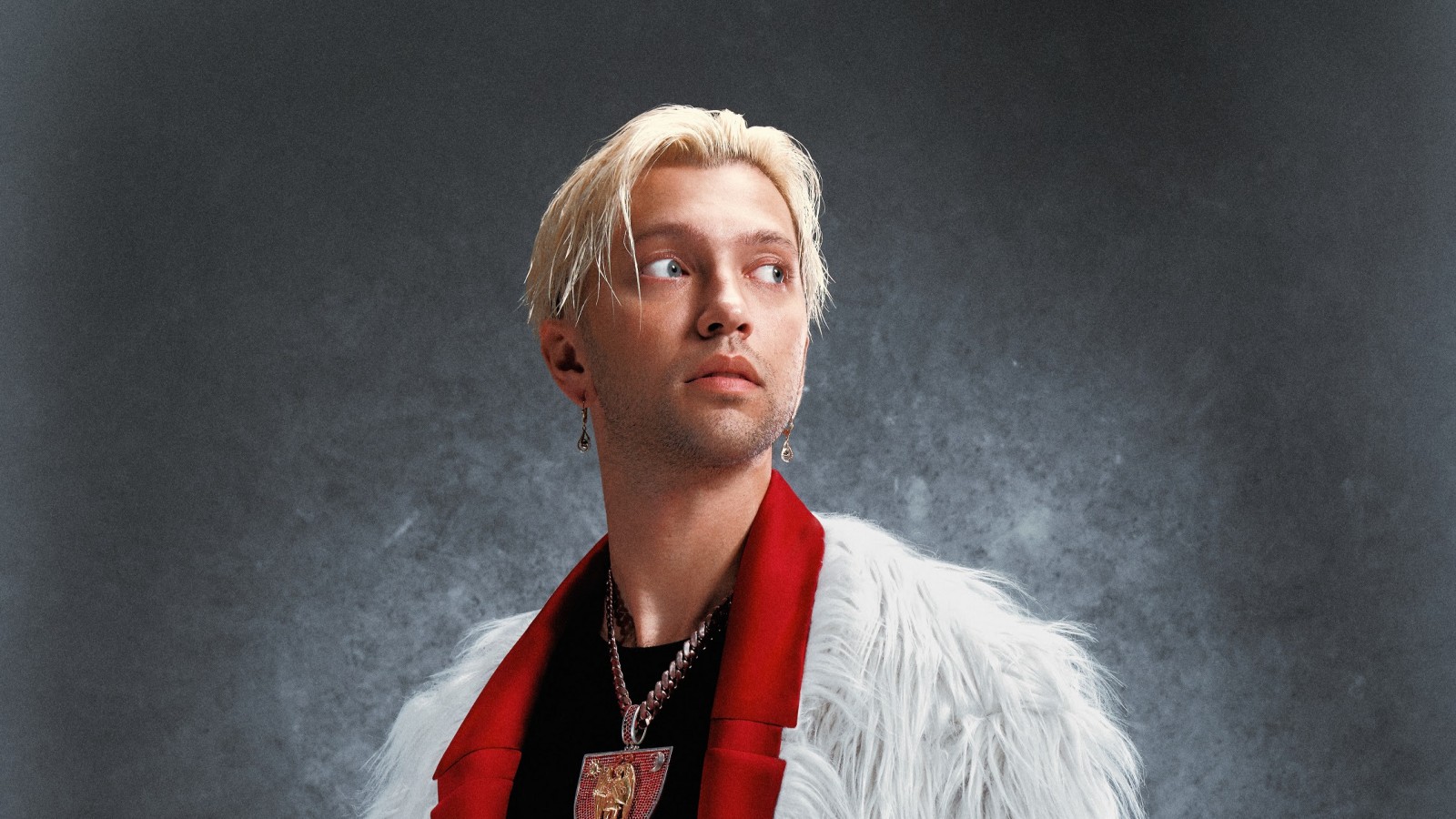 Bhavi presenta "Bha Vilonia Tour" en Mendoza: un show inmersivo inspirado en su universo medieval