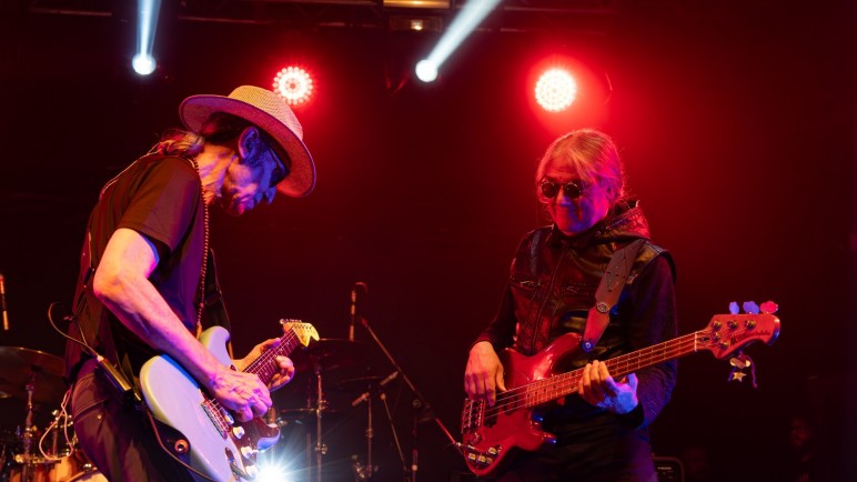 Skay Beilinson y Los Fakires regresan a Mendoza con su rock visceral