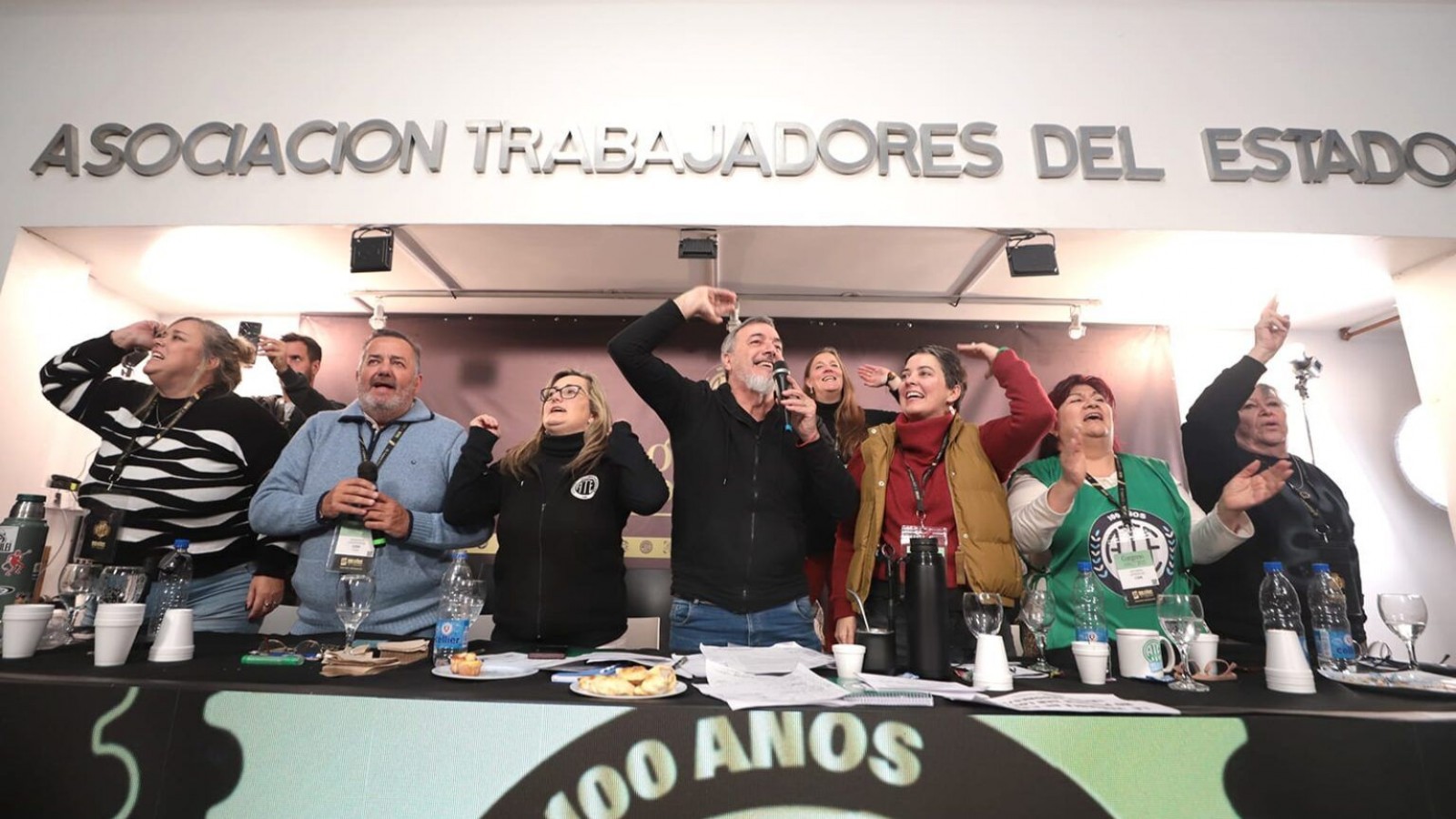 Hoy, 27 de junio las y los trabajadores públicos tendrán asueto en el país