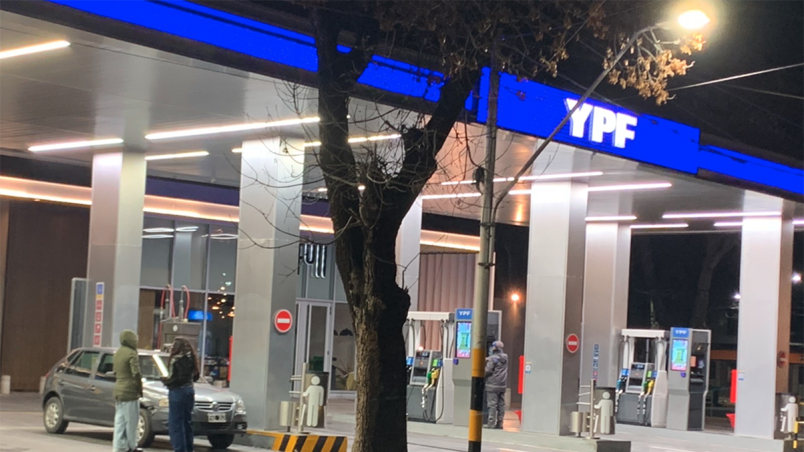 YPF, frío extremo y corrupción: la herencia que golpea a los argentinos