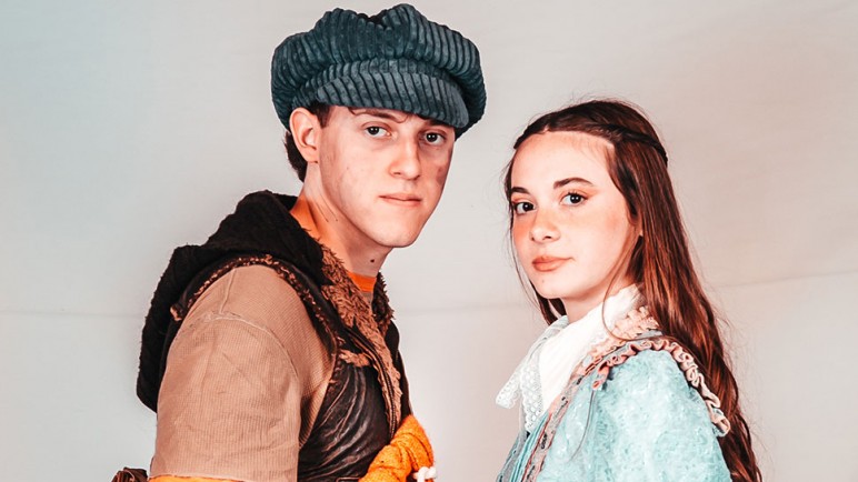 Teatro Plaza presenta el musical "La Casa de al Lado"