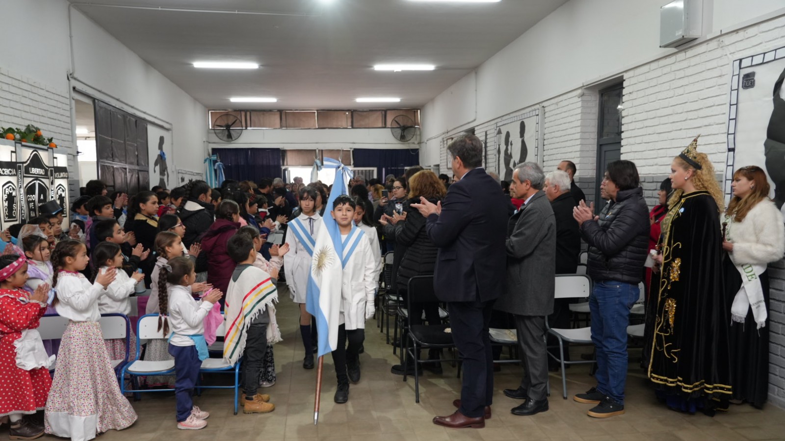 Junín conmemoró el 209º aniversario de la Independencia con un emotivo acto en Alto Verde