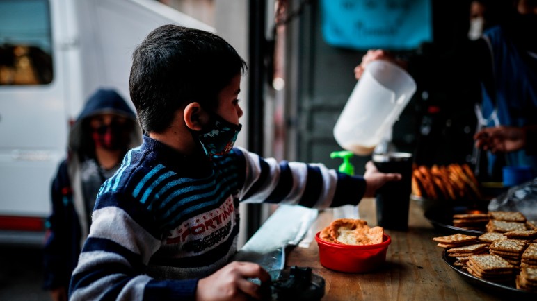 Las medidas de Milei afectan en la inseguridad alimentaria en niños, niñas y adolescentes