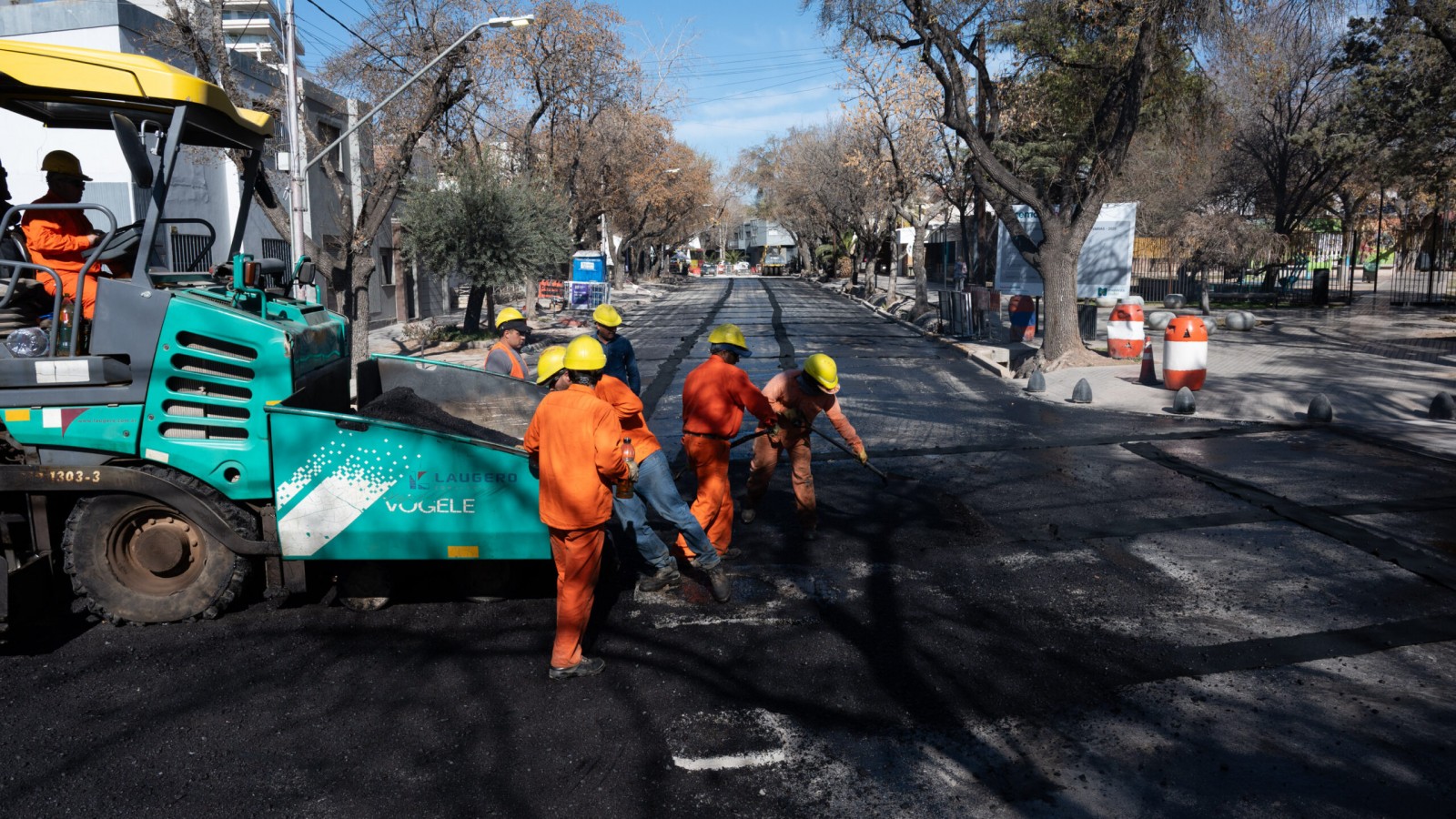 Avanza la reconstrucción de calzada en calle España