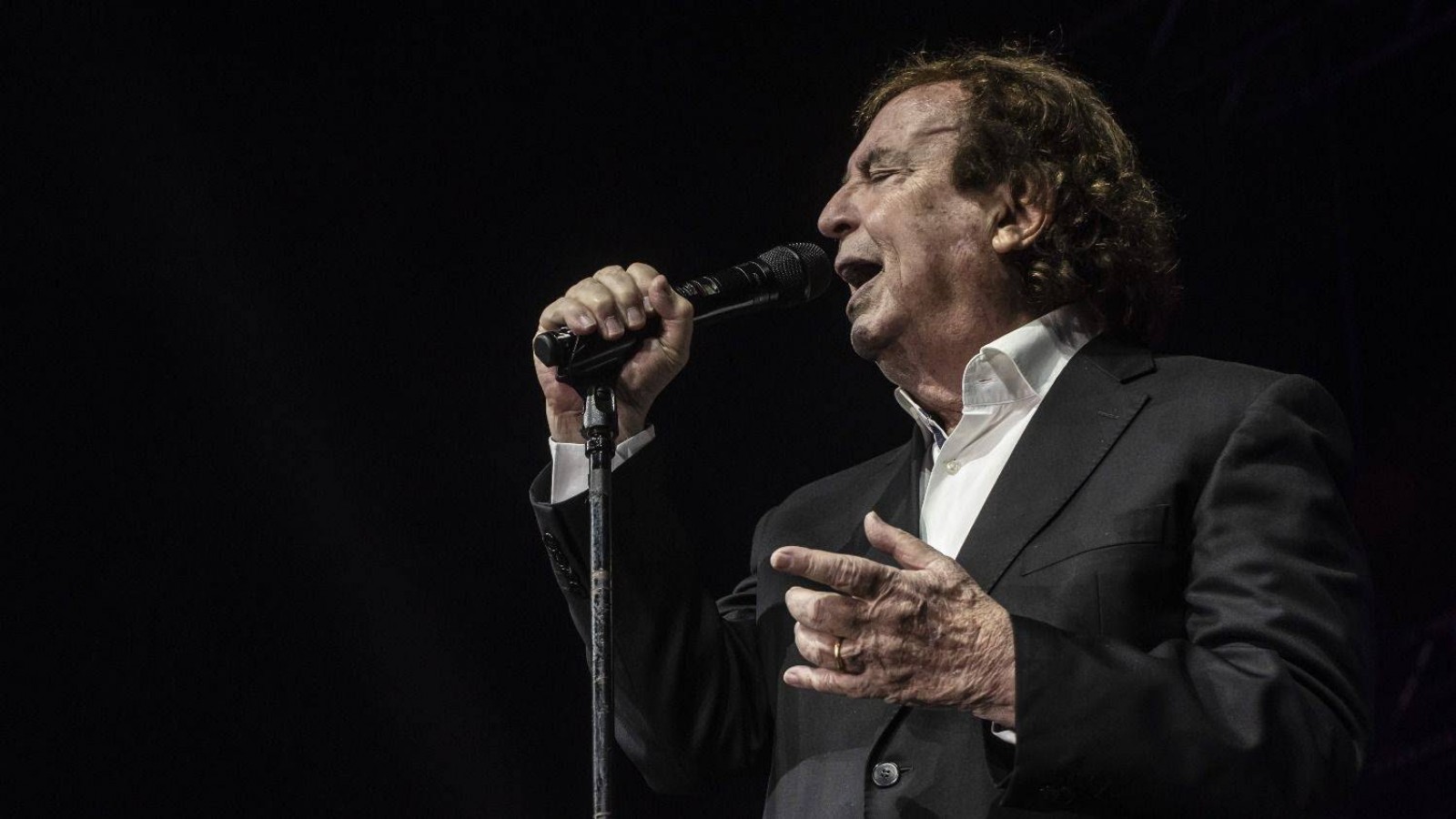 Dyango vuelve a Mendoza con su gira "Su Amigo Dyango Tour"