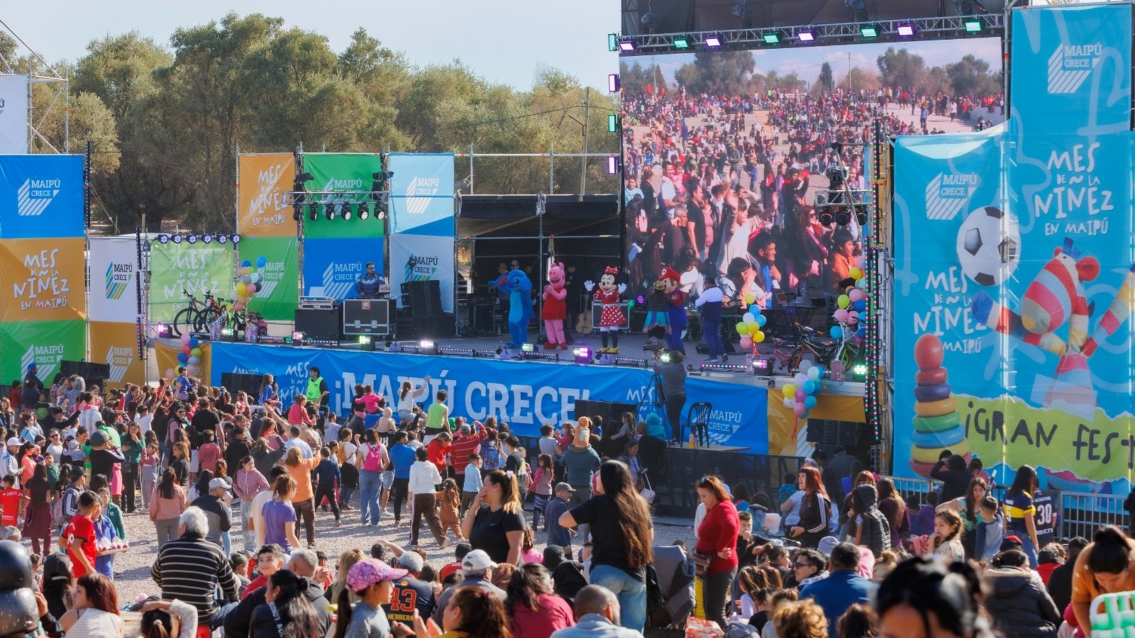 Maipú celebró el Día de la Niñez con más de 35 mil personas en el Parque Metropolitano