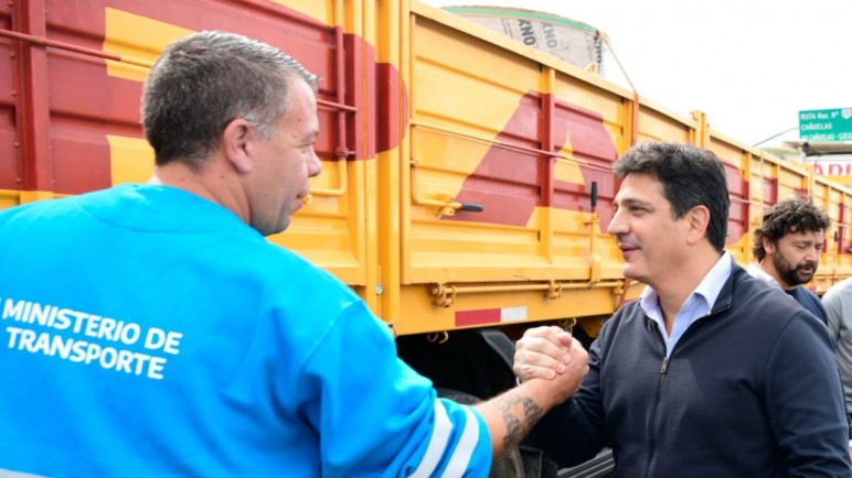 El ministro de transporte bonaerense, Marinucci, señala a Sturzenegger