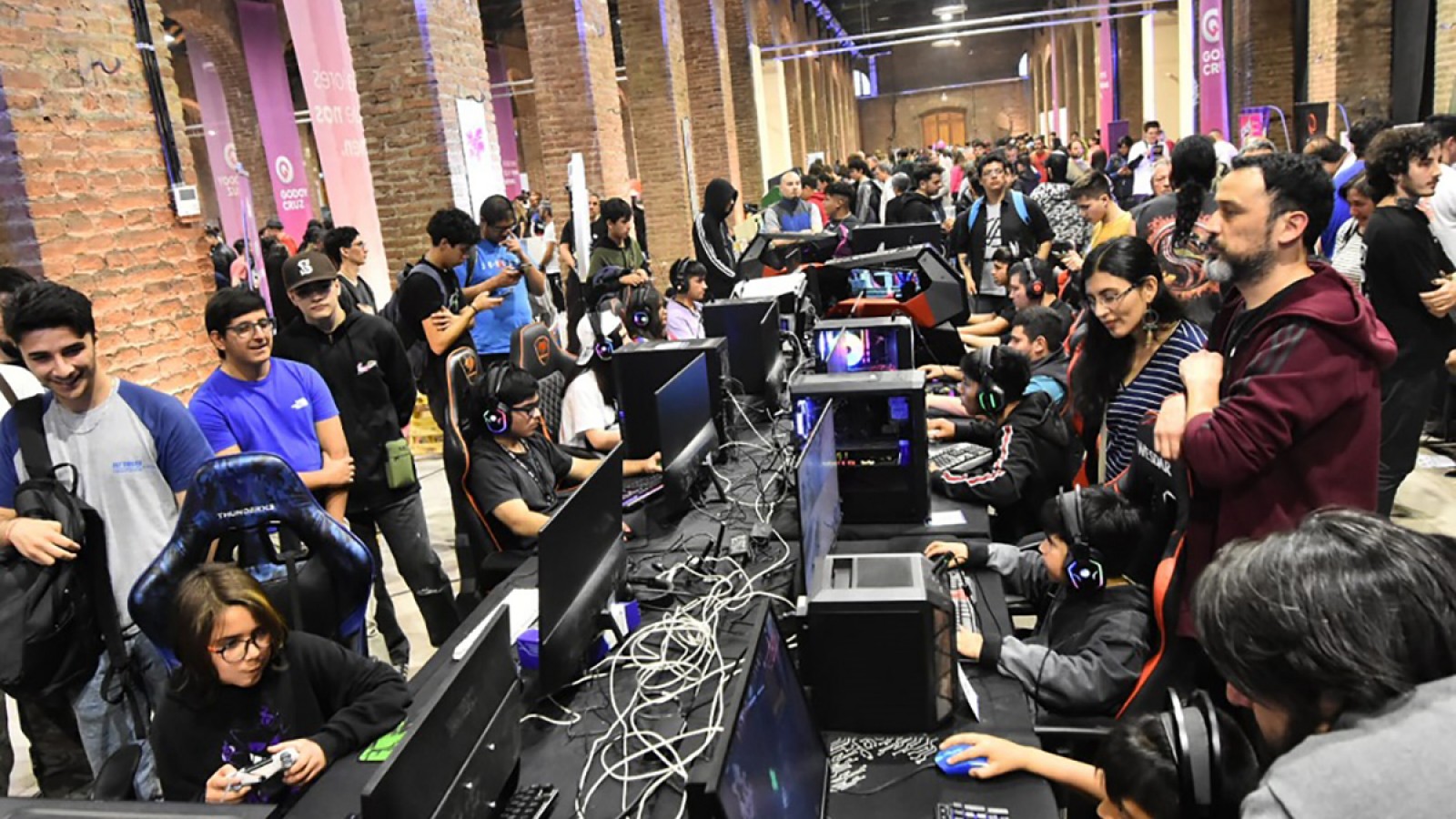 "Underc0de Day 2025": la expo de tecnología, innovación y cultura digital que vuelve a transformar Mendoza