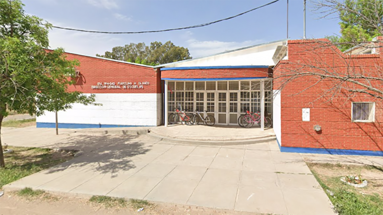 Tensión en La Paz: una alumna de 14 años ingresó armada a una escuela y efectuó disparos