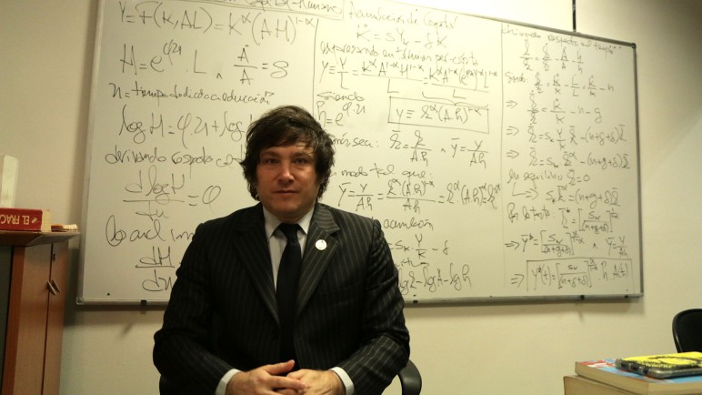 Crece la desconfianza en el plan económico del gobierno de Javier Milei