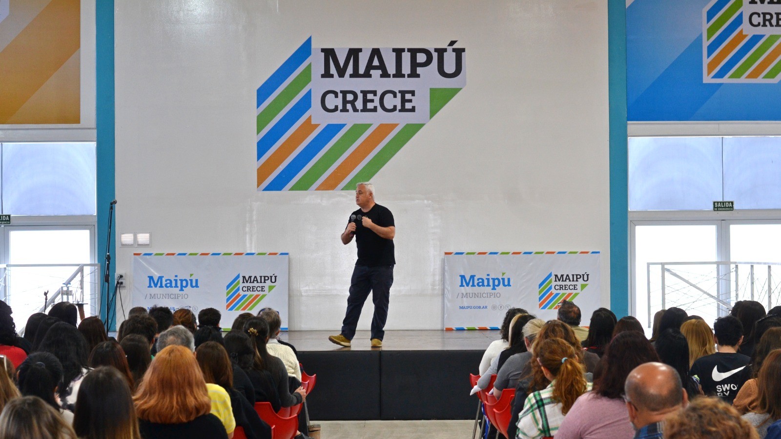 Impulsan la digitalización de emprendedores con el programa "Tu Tienda en Red"