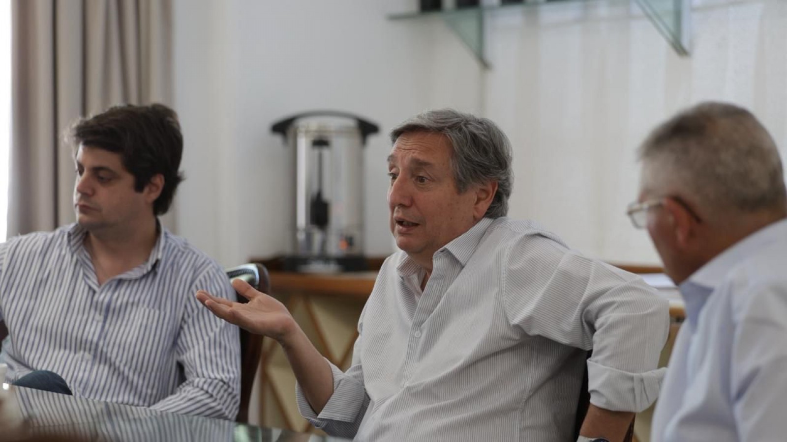 Emir Félix se reunió con directivos de ACOVI: "Con Milei el vino mendocino está en peligro"