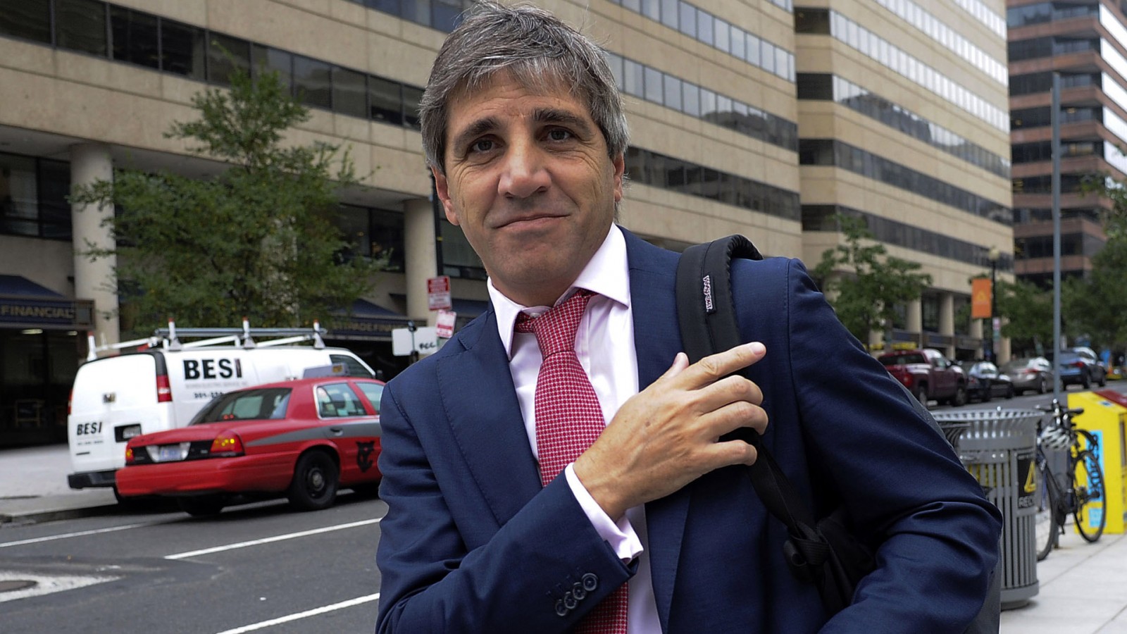 Caputo viajó a Washington en busca del salvataje financiero del Tesoro de EE.UU