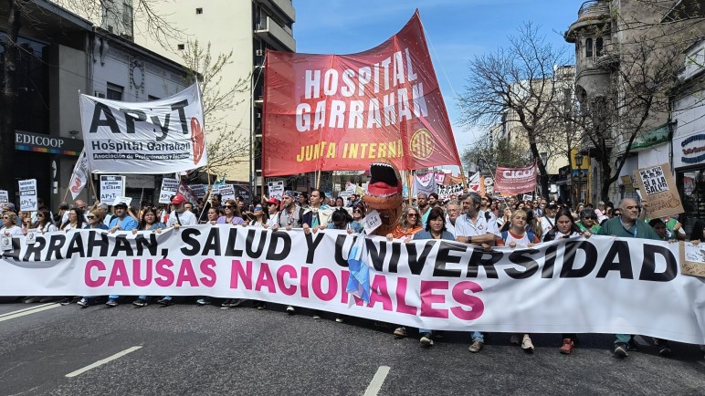 Sin fondos Milei promulgó las leyes de Pediátrica y de Financiamiento Universitario