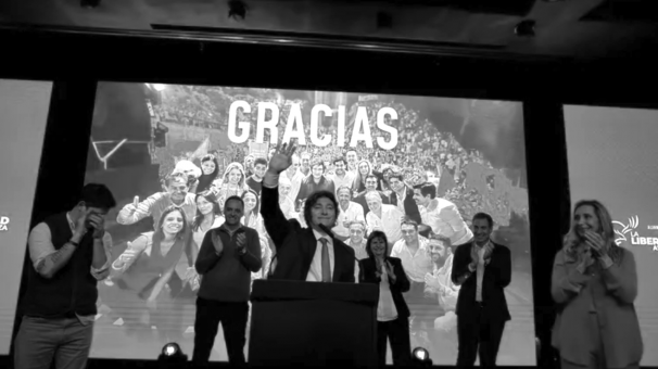 Enfrentar la ola violeta: defender al pueblo, defendernos todos