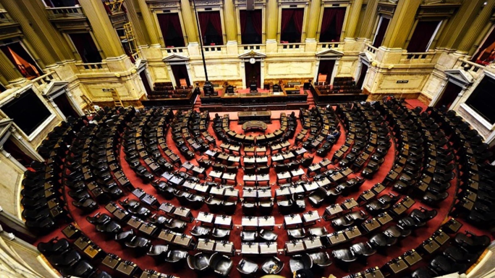 El gobierno de Milei confirmó las sesiones extraordinarias desde el 10 al 31 de diciembre