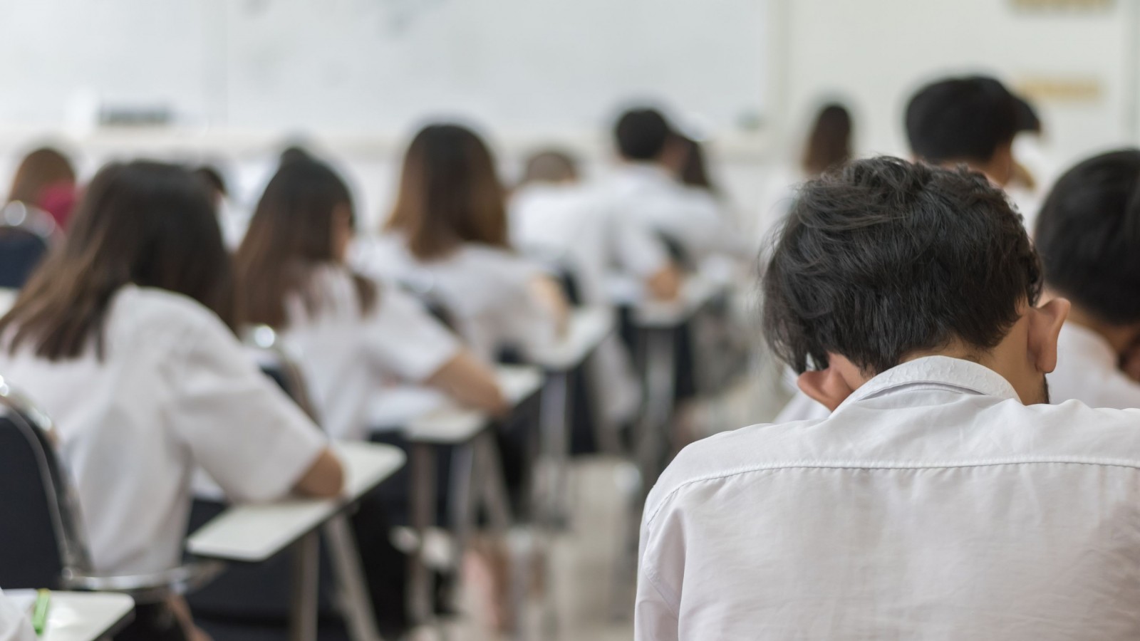 El gobierno de Javier Milei desreguló las cuotas de colegios privados