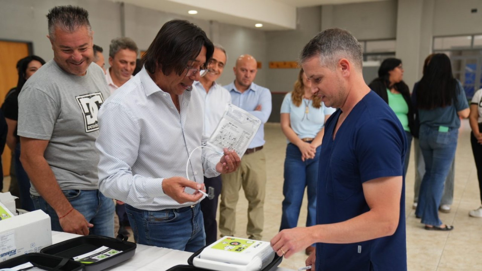 Incorporan desfibriladores automáticos en polideportivos para reforzar la prevención y el cuidado de la salud