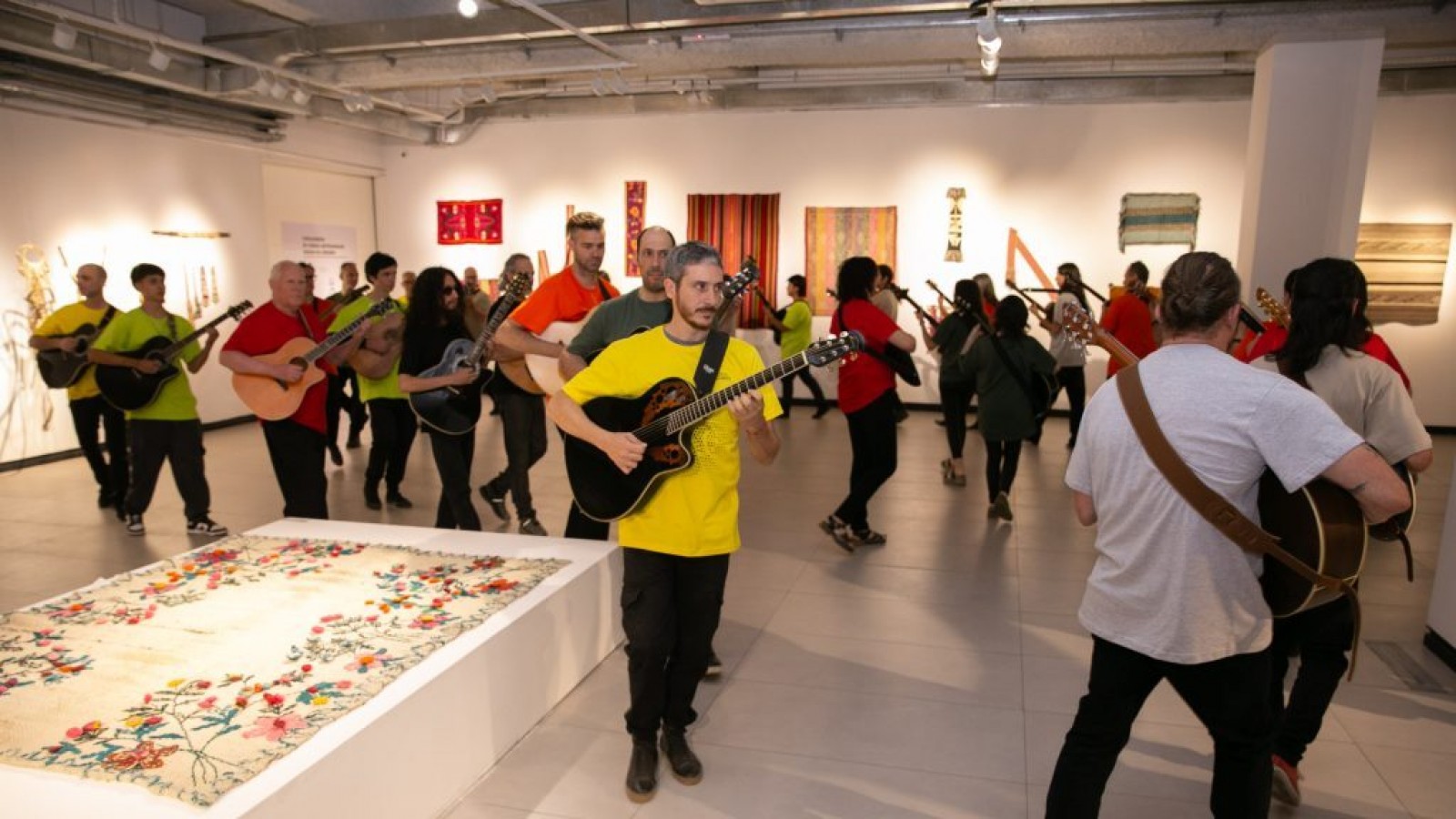 La Ciudad de Mendoza presenta un concierto internacional de guitarras con experiencia inmersiva 360