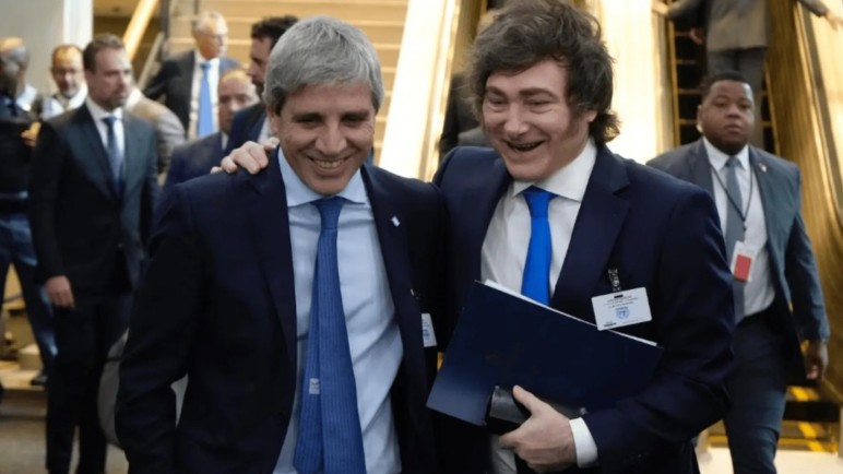 Argentina vuelve a tomar deuda con un bono de 6,5% para pagar más deuda