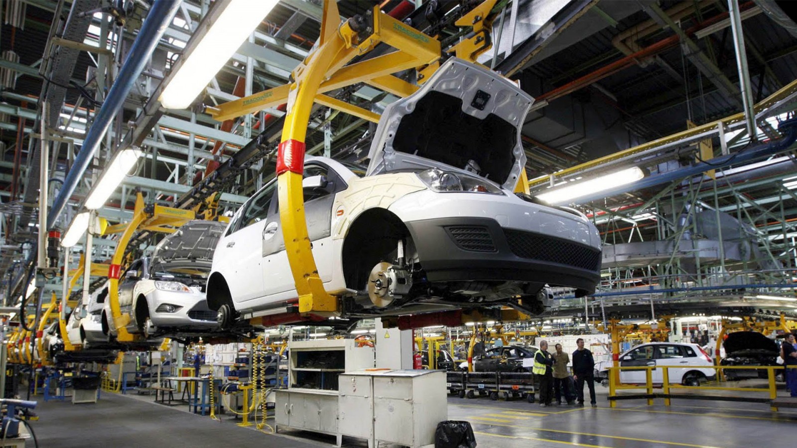La producción automotriz produjo un 30% menos en noviembre
