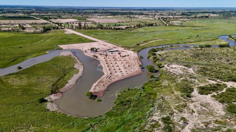 Omar Félix inaugurará la nueva costanera de Cañada Seca, un espacio turístico y recreativo a orillas del Atuel
