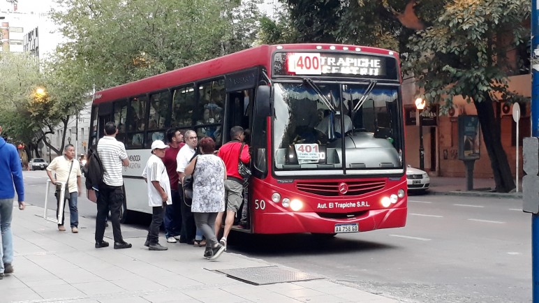 Otro ajuste al bolsillo: a partir del 1 de enero sube el boleto de micro en Mendoza