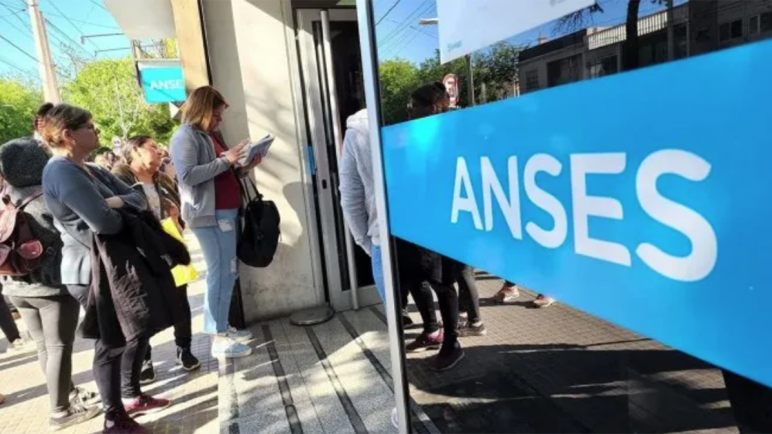 ANSES confirmó las fechas de pago a pensionados en enero 2026: aumento, bono y calendario completo
