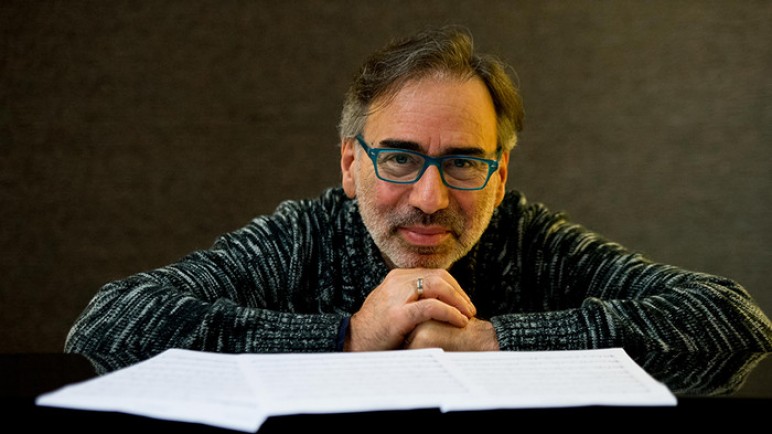 Spinetta en el Aire: un homenaje sensible y profundo al Flaco en el Teatro Independencia