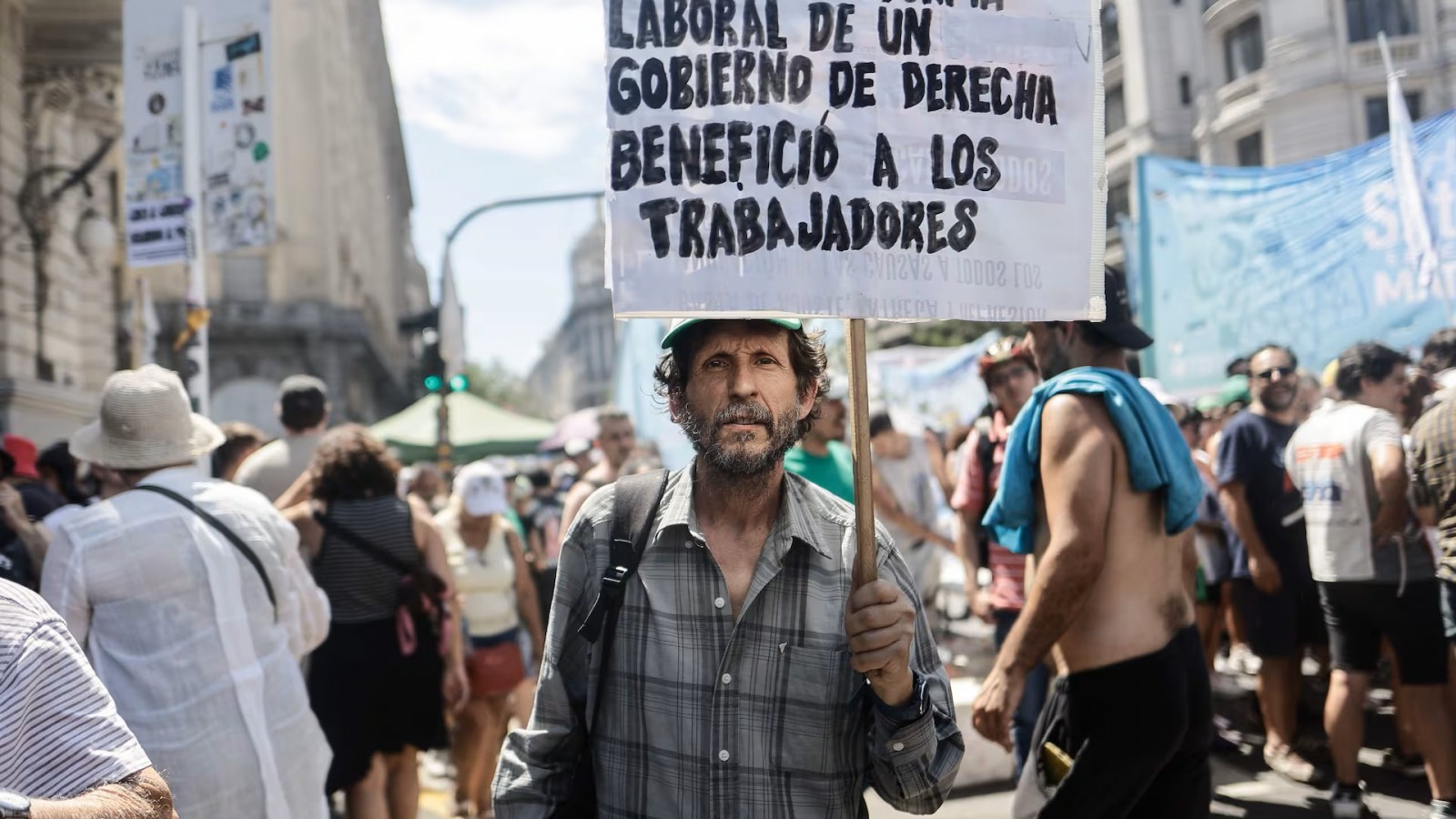 Con o sin reforma laboral, la situación de la industria y la construcción anticipa más desempleo