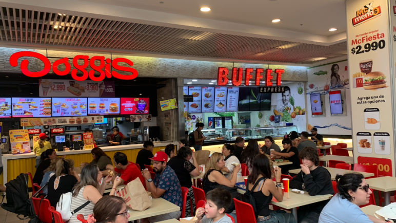 ¿Viajás a Viña?: Estos son los precios en el patio de comidas del Mall Marina