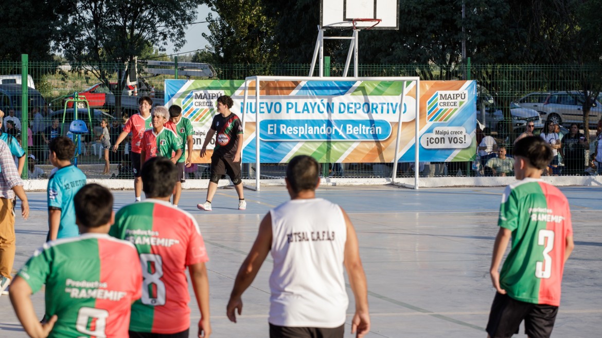 Maipú inauguró un nuevo playón deportivo en Fray Luis Beltrán